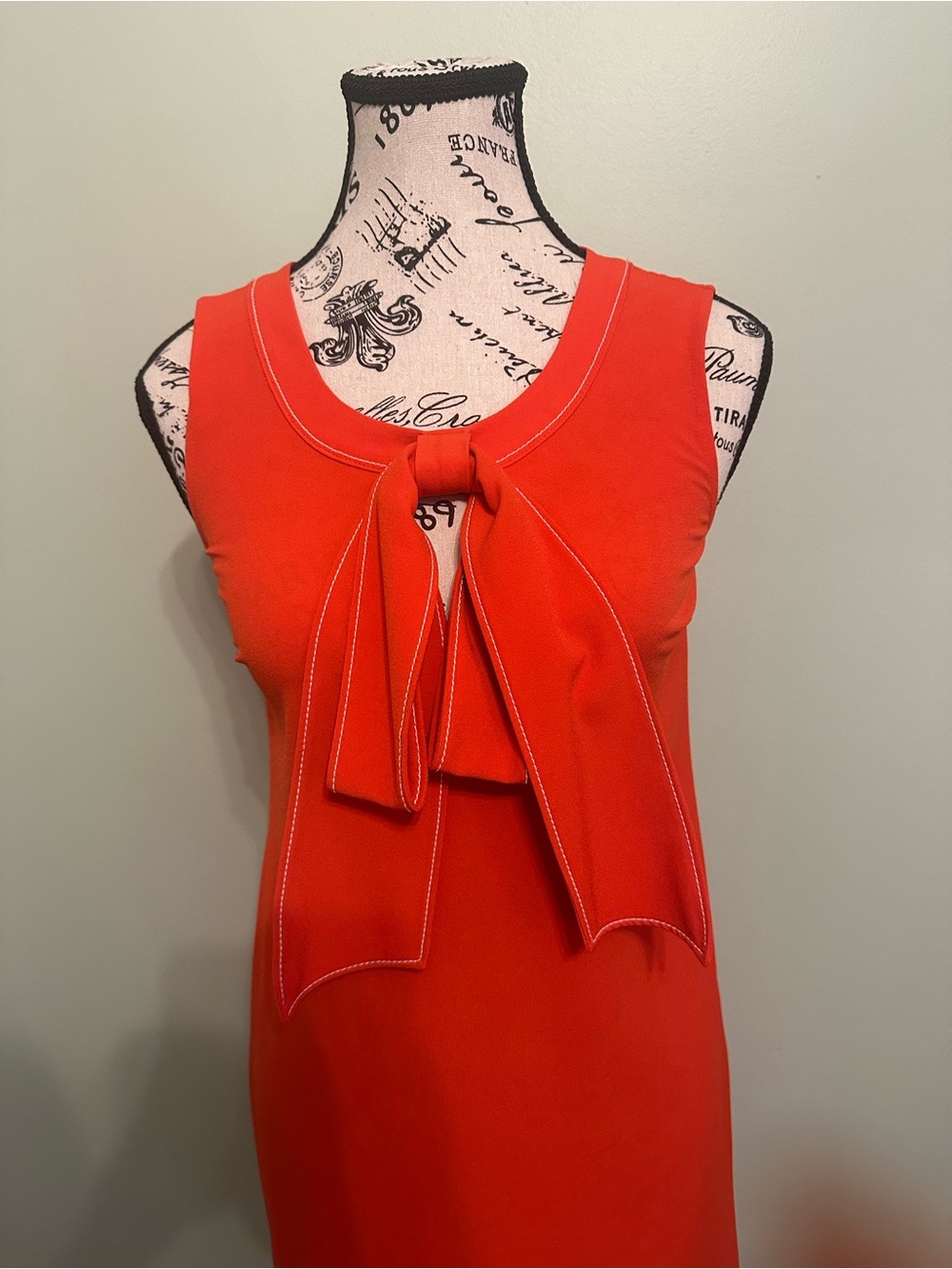 Maison Jules Orange Tie-Neck Sleeveless Shift Dress - Picture 3 of 5